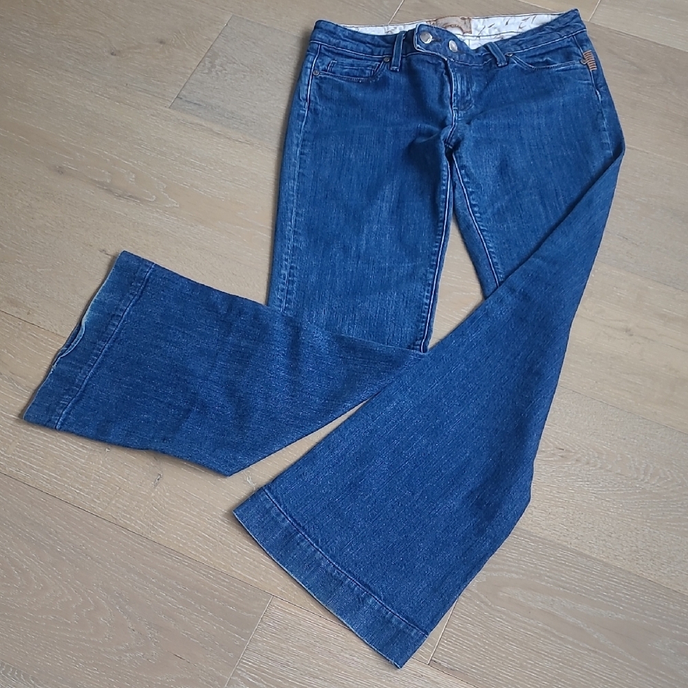 PAIGE Jeans Women's sz 29 Coldwater Canyon Double Button Crop Mid Rise Flare